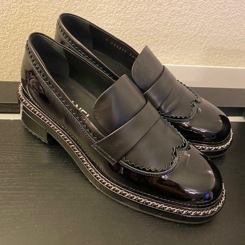 Chanel patent loafer Moccasin